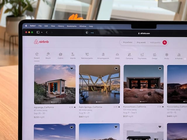 คู่แข่งของ Airbnb และเว็บไซต์จองที่พักทางเลือกอื่นๆ